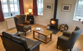 Kingfisher Cottage, Port O Tay