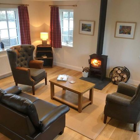 Kingfisher Cottage, Port O Tay Pitlochry Exterior photo